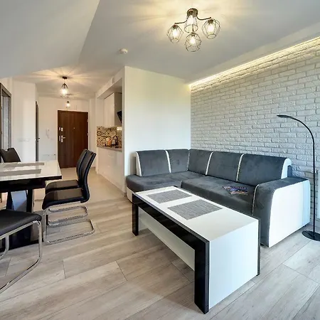 Nowoczesne I Stylowe Sun Seasons 24 W Karpaczu Z Parkingiem By Renters דירה